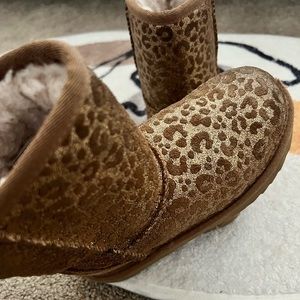 UGG toddler girls